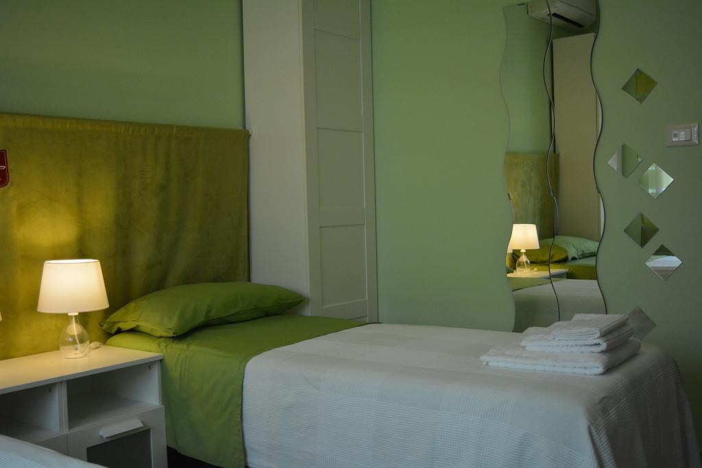Villa Elena Montesilvano Marina Eksteriør billede
